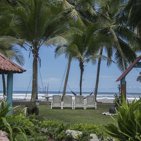 Pelican Beachfront Hotel Esterillos Este Bagian luar foto