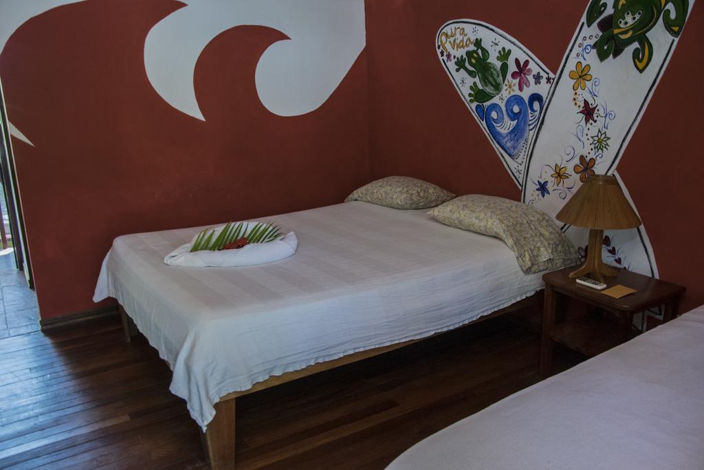 Pelican Beachfront Hotel Esterillos Este Bagian luar foto